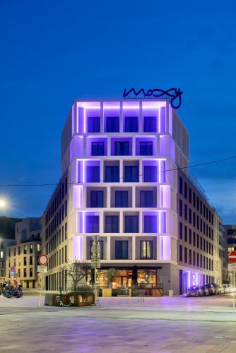 Moxy Brussels City Center - main image