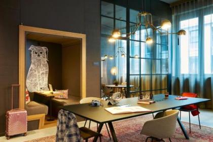 Moxy Brussels City Center - image 12