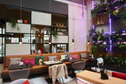 Moxy Brussels City Center - image 15