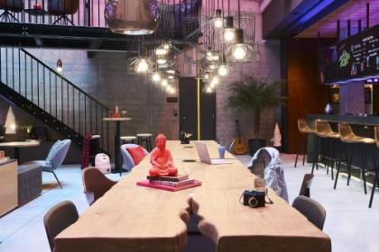 Moxy Brussels City Center - image 16