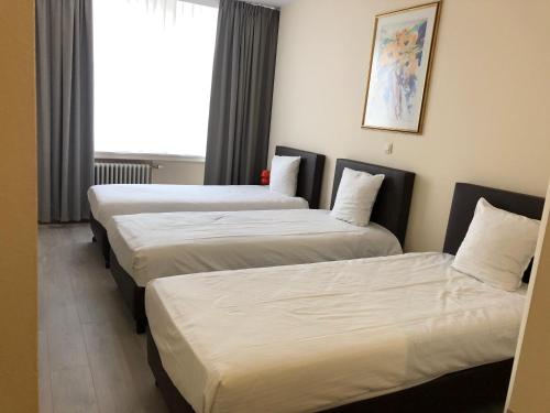 Slina Hotel Brussels - image 7