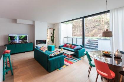 Unit 6 - Colorful Smart Home Triplex Private Garden & Parking - image 12